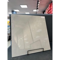 Porcelanato Delta Retificado Barcelona Plata Polido 84x84  Polido Delta Intense 