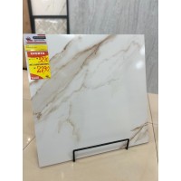 Piso Rocha Cerâmica R 7037 70X70 Extra 