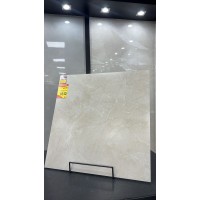 Porcelanato Esmaltado Acetinado Retificado Granada Sand 84X84 Delta