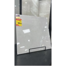 Porcelanato Madrid Plata 72x72 Esmaltado Polido Delta Evidence 
